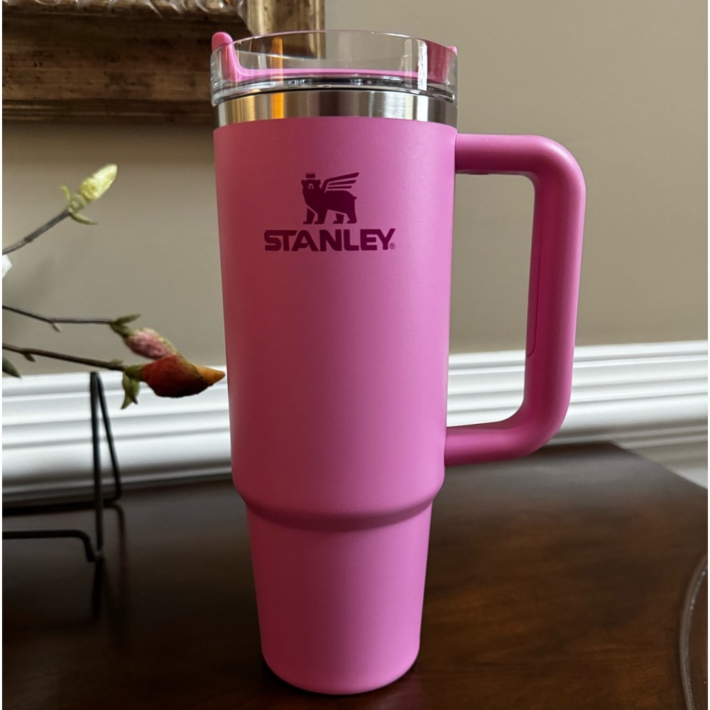 China Heartbeat Pink 30oz with Valentine Box